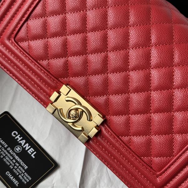 2026127214240816 700